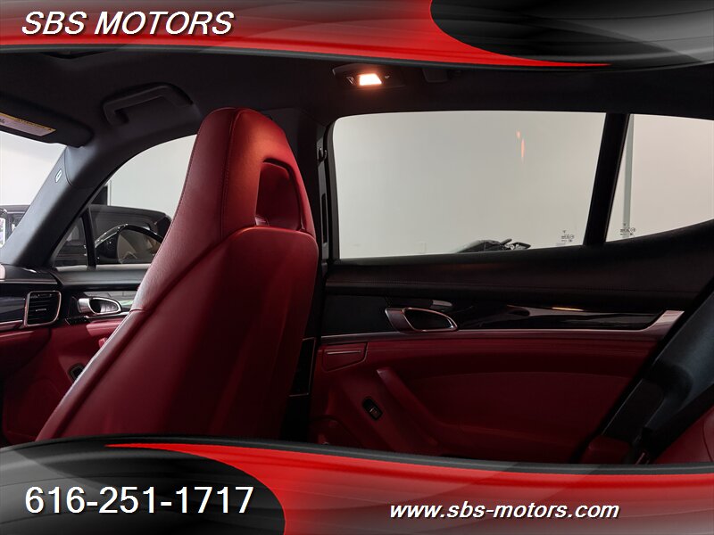 2016 Porsche Panamera 4 - Photo 40 - Grand Rapids, MI 49512