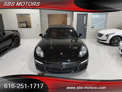 2016 Porsche Panamera 4 - Photo 4 - Grand Rapids, MI 49512