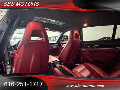 2016 Porsche Panamera 4 - Photo 34 - Grand Rapids, MI 49512