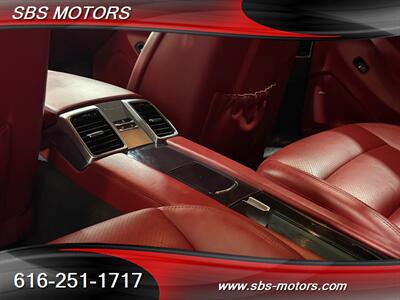 2016 Porsche Panamera 4 - Photo 36 - Grand Rapids, MI 49512