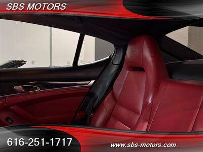 2016 Porsche Panamera 4 - Photo 41 - Grand Rapids, MI 49512