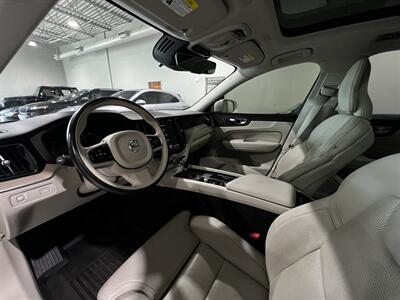 2021 Volvo XC60 T5 Inscription   - Photo 8 - Grand Rapids, MI 49512