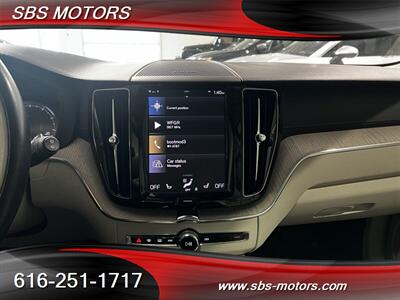2021 Volvo XC60 T5 Inscription   - Photo 10 - Grand Rapids, MI 49512