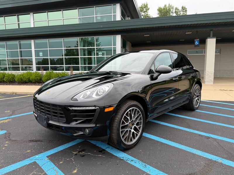 2018 Porsche Macan S - Photo 4 - Grand Rapids, MI 49512