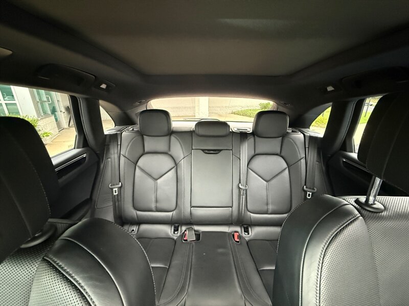 2018 Porsche Macan S - Photo 39 - Grand Rapids, MI 49512