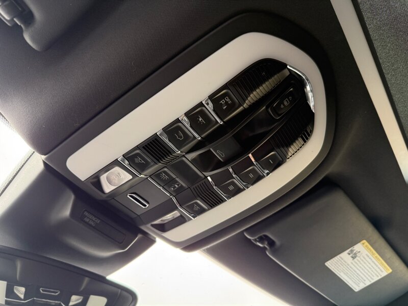 2018 Porsche Macan S - Photo 36 - Grand Rapids, MI 49512