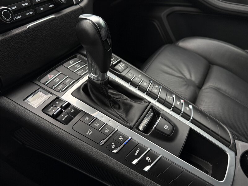 2018 Porsche Macan S - Photo 30 - Grand Rapids, MI 49512