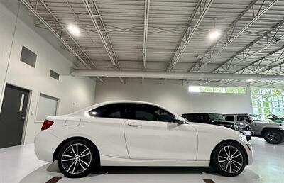 2018 BMW 2 Series 230i   - Photo 2 - Grand Rapids, MI 49512
