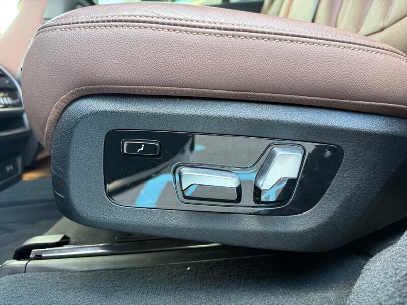 2021 BMW X7 M50i - Photo 48 - Grand Rapids, MI 49512