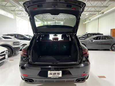 2016 Porsche Macan Turbo   - Photo 6 - Grand Rapids, MI 49512