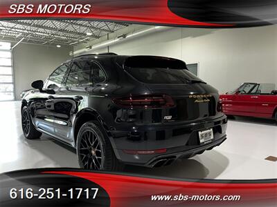 2016 Porsche Macan Turbo   - Photo 7 - Grand Rapids, MI 49512