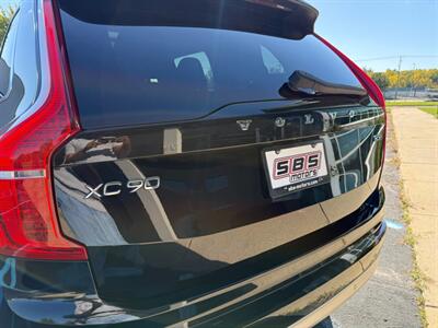 2022 Volvo XC90 T5 Momentum - Photo 11 - Grand Rapids, MI 49512