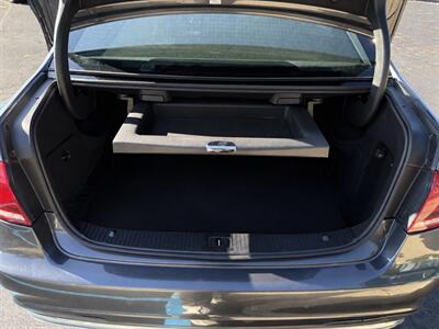 2014 Mercedes-Benz E 550 4MATIC - Photo 48 - Grand Rapids, MI 49512