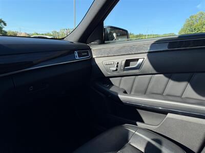 2014 Mercedes-Benz E 550 4MATIC - Photo 37 - Grand Rapids, MI 49512