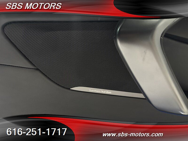 2015 BMW i8 - Photo 23 - Grand Rapids, MI 49512