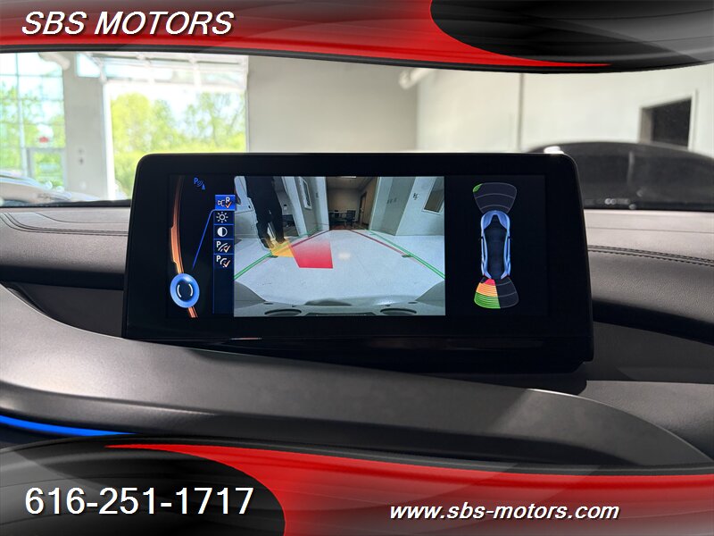 2015 BMW i8 - Photo 17 - Grand Rapids, MI 49512