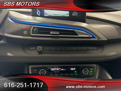 2015 BMW i8 - Photo 18 - Grand Rapids, MI 49512