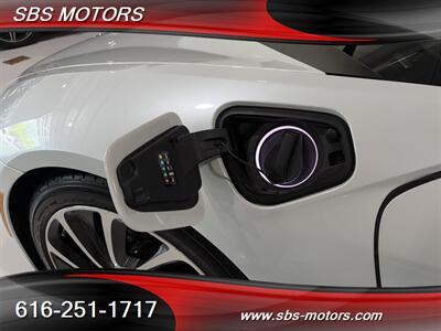 2015 BMW i8 - Photo 6 - Grand Rapids, MI 49512