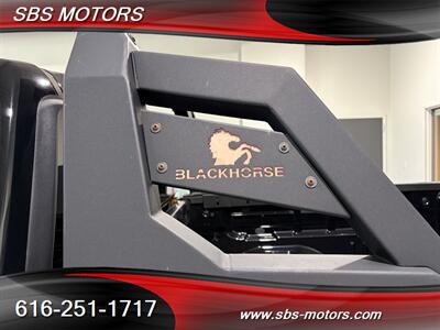 2022 GMC Canyon AT4 - Photo 13 - Grand Rapids, MI 49512