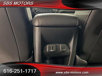 2022 GMC Canyon AT4 - Photo 11 - Grand Rapids, MI 49512