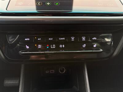 2023 Chevrolet Bolt EV 2LT - Photo 29 - Grand Rapids, MI 49512