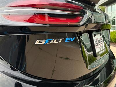 2023 Chevrolet Bolt EV 2LT - Photo 11 - Grand Rapids, MI 49512