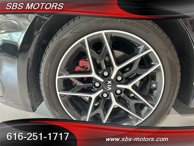 2019 Kia Optima SX Turbo   - Photo 10 - Grand Rapids, MI 49512