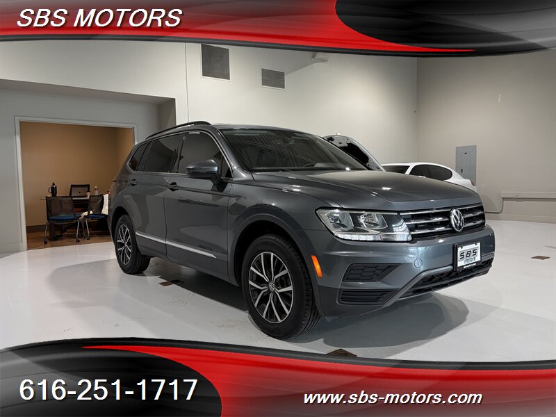 Platinum Gray Metallic 2020 Volkswagen Tiguan SE 4Motion SUV / Crossover All-Wheel Drive Automatic