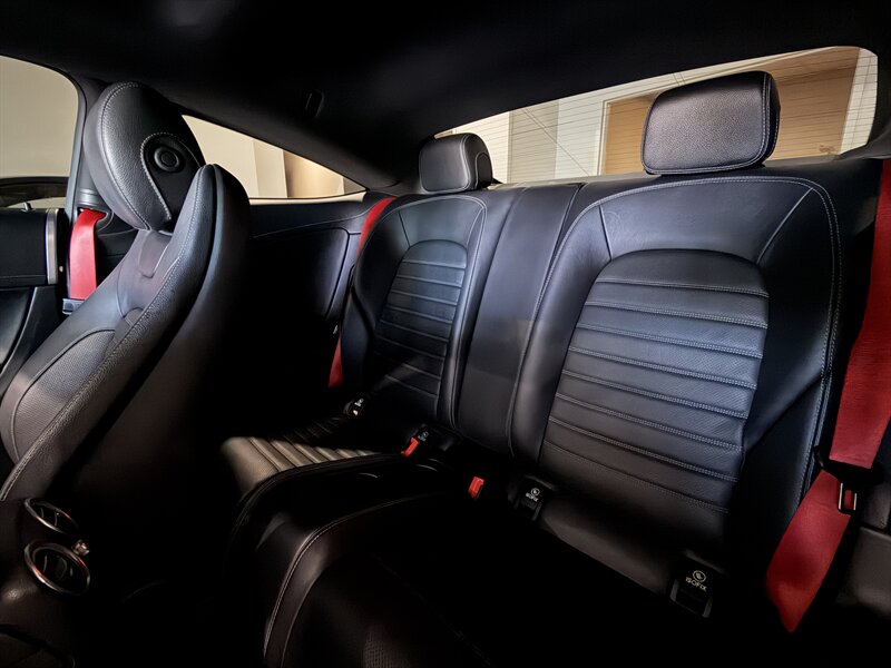 2017 Mercedes-Benz AMG C 43 - Photo 31 - Grand Rapids, MI 49512