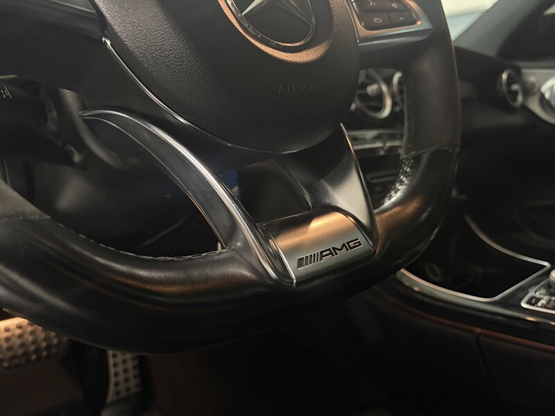 2017 Mercedes-Benz AMG C 43 - Photo 25 - Grand Rapids, MI 49512