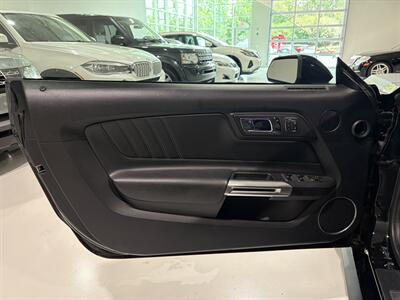 2017 Ford Mustang GT Premium - Photo 22 - Grand Rapids, MI 49512