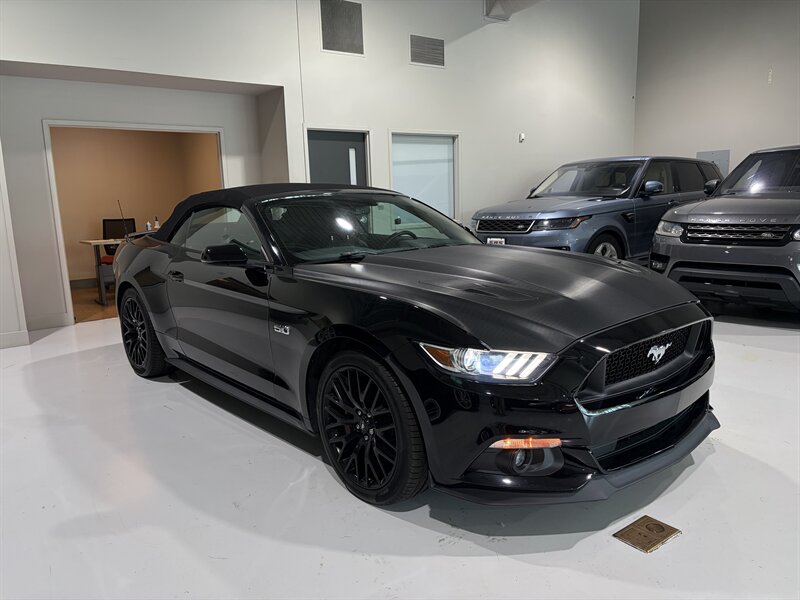 2017 Ford Mustang GT Premium - Photo 2 - Grand Rapids, MI 49512