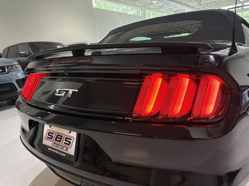 2017 Ford Mustang GT Premium - Photo 19 - Grand Rapids, MI 49512