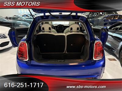 2019 MINI Cooper 3-door S   - Photo 10 - Grand Rapids, MI 49512