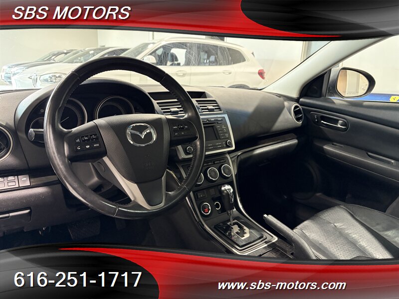 2013 Mazda Mazda6 i Grand Touring - Photo 5 - Grand Rapids, MI 49512