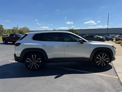 2023 Mazda CX-50 2.5 S Premium Plus - Photo 16 - Grand Rapids, MI 49512