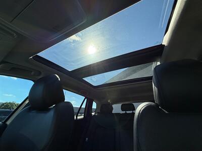 2023 Mazda CX-50 2.5 S Premium Plus - Photo 3 - Grand Rapids, MI 49512