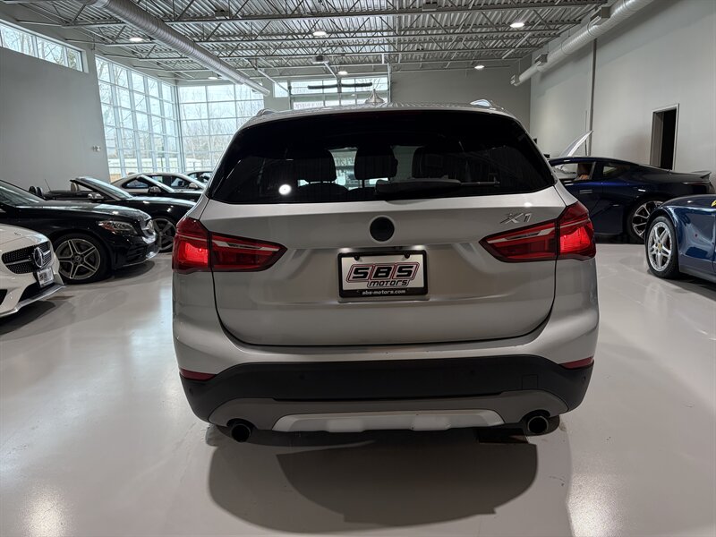 2016 BMW X1 xDrive28i - Photo 14 - Grand Rapids, MI 49512
