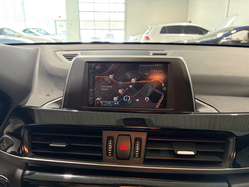 2016 BMW X1 xDrive28i - Photo 8 - Grand Rapids, MI 49512