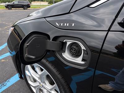 2017 Chevrolet Volt Premier   - Photo 2 - Grand Rapids, MI 49512
