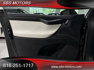 2017 Tesla Model X 100D - Photo 24 - Grand Rapids, MI 49512