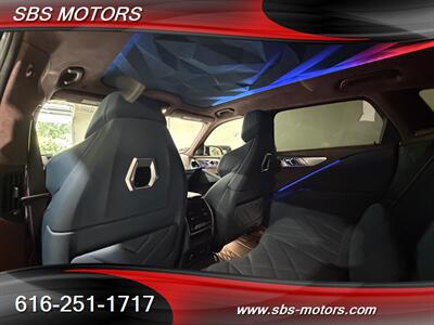 2023 BMW XM Premium  XIIM - Photo 42 - Grand Rapids, MI 49512
