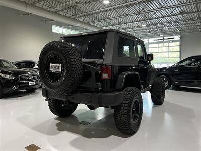 2015 Jeep Wrangler Rubicon   - Photo 7 - Grand Rapids, MI 49512
