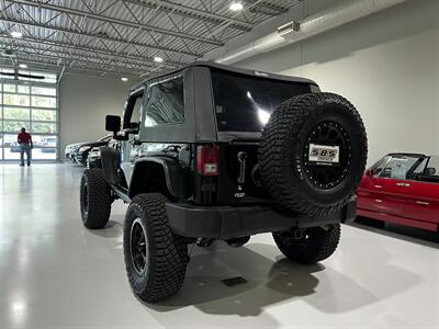 2015 Jeep Wrangler Rubicon   - Photo 9 - Grand Rapids, MI 49512