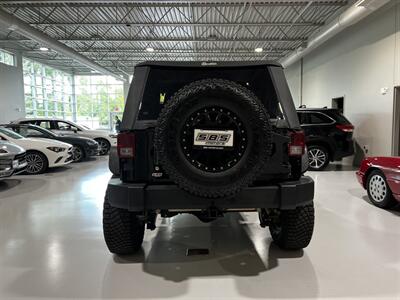 2015 Jeep Wrangler Rubicon   - Photo 8 - Grand Rapids, MI 49512