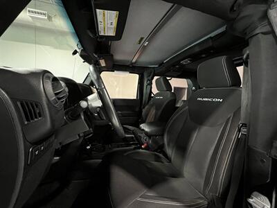 2015 Jeep Wrangler Rubicon   - Photo 10 - Grand Rapids, MI 49512