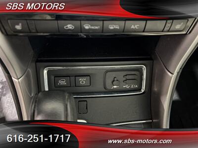 2019 Subaru Ascent Limited - Photo 14 - Grand Rapids, MI 49512
