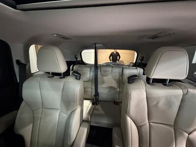 2019 Subaru Ascent Limited - Photo 8 - Grand Rapids, MI 49512