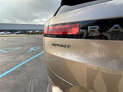 2023 Land Rover Range Rover Sport P400 Dynamic SE - Photo 12 - Grand Rapids, MI 49512