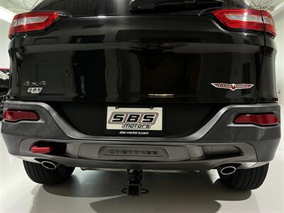 2014 Jeep Cherokee Trailhawk   - Photo 7 - Grand Rapids, MI 49512